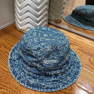 Supreme Bucket Hat “Denim Crusher” M/L